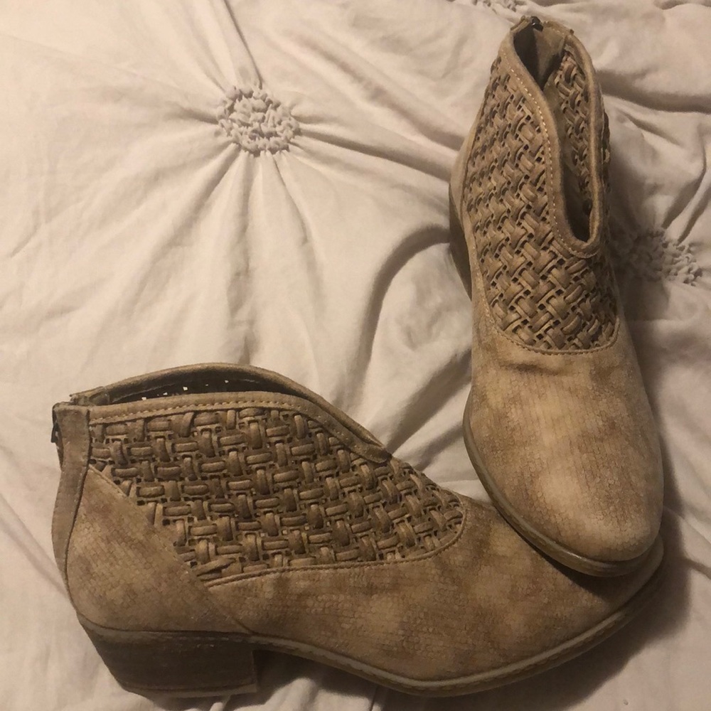 Brand New from Buckle Bootie boots. Still has tags